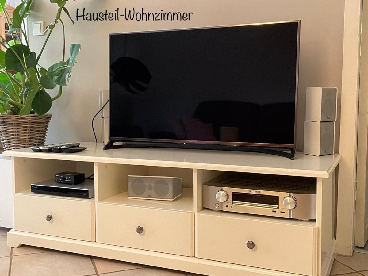 Ferienwohnung Von Luehmann Niebull Bagian luar foto