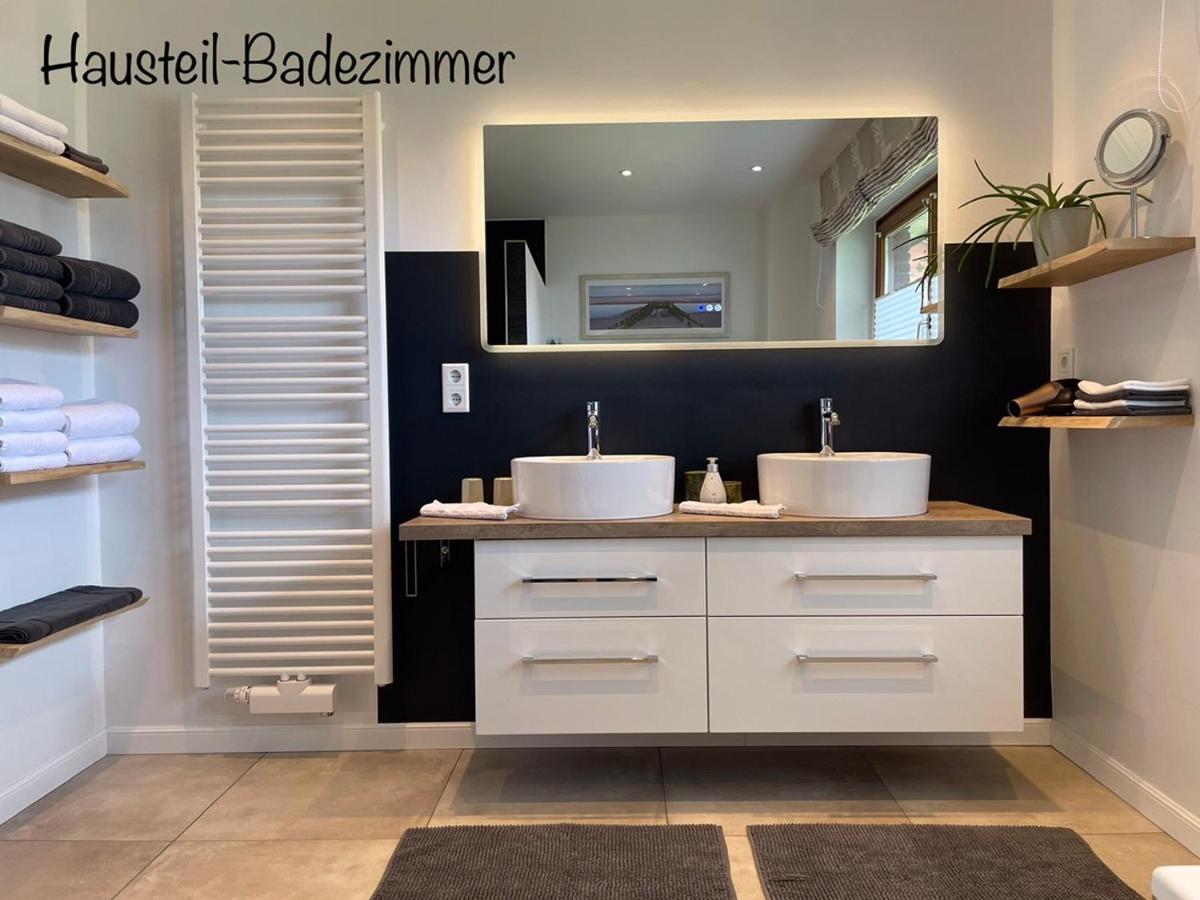 Ferienwohnung Von Luehmann Niebull Bagian luar foto
